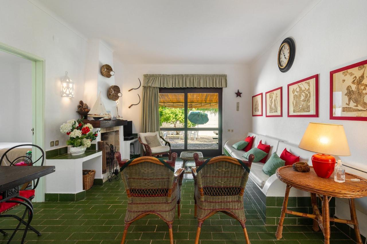 Whome | Balaia 3-Bed Family Holiday Villa Olhos de Αgua Εξωτερικό φωτογραφία