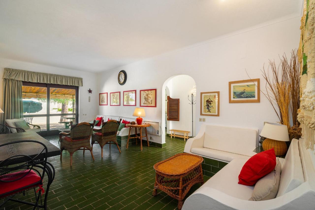 Whome | Balaia 3-Bed Family Holiday Villa Olhos de Αgua Εξωτερικό φωτογραφία
